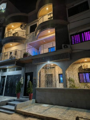 2 Bedroom Luxury Apartment